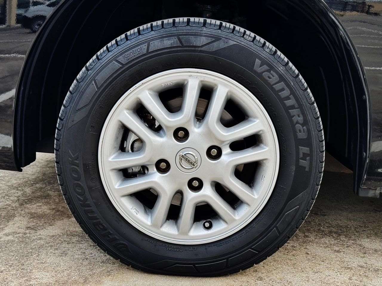 Foto Nissan NV250 15