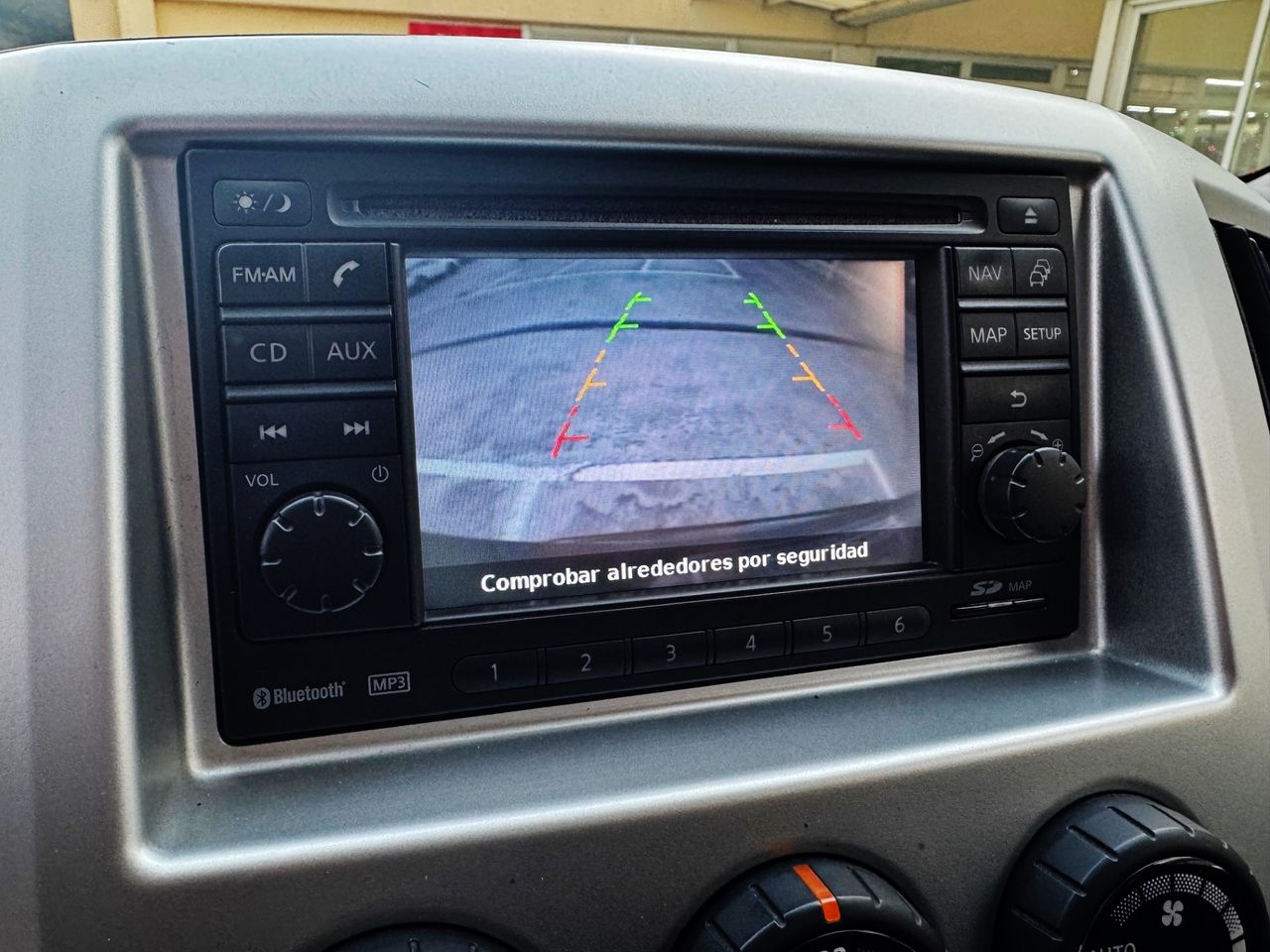 Foto Nissan NV250 20