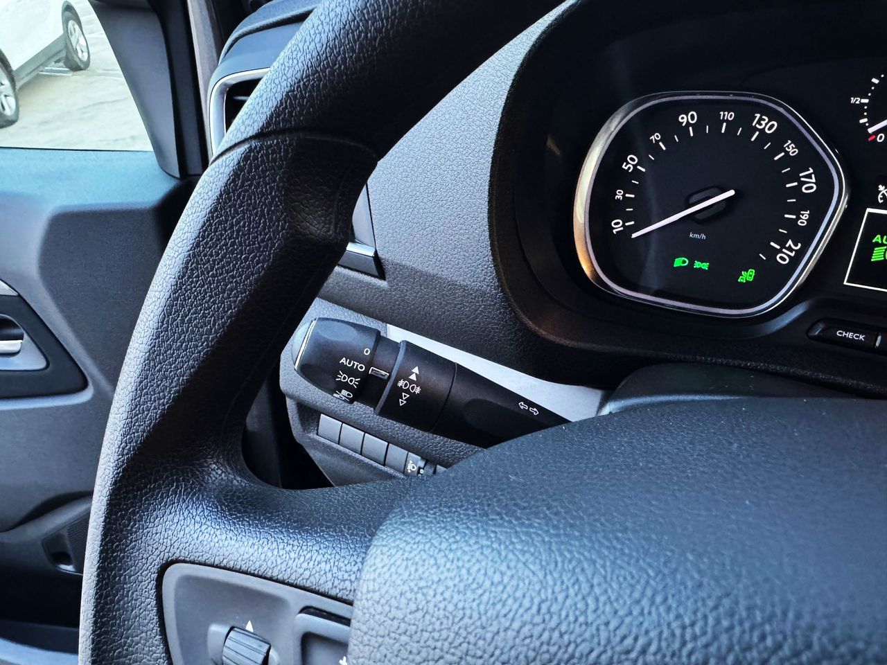 Foto Citroën Spacetourer 16