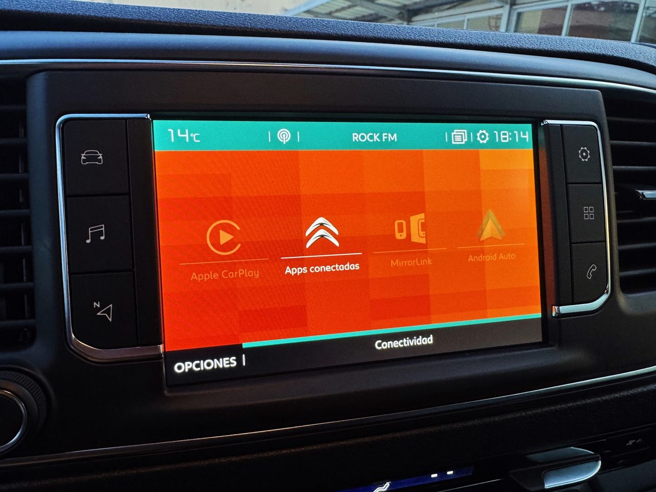 Foto Citroën Spacetourer 25