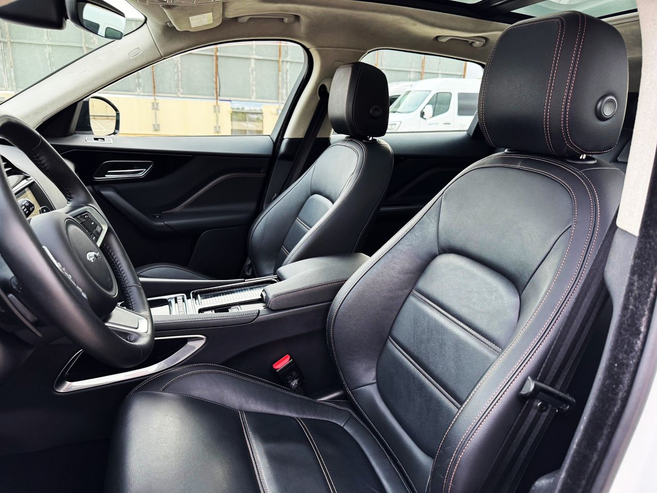 Foto Jaguar F-Pace 4