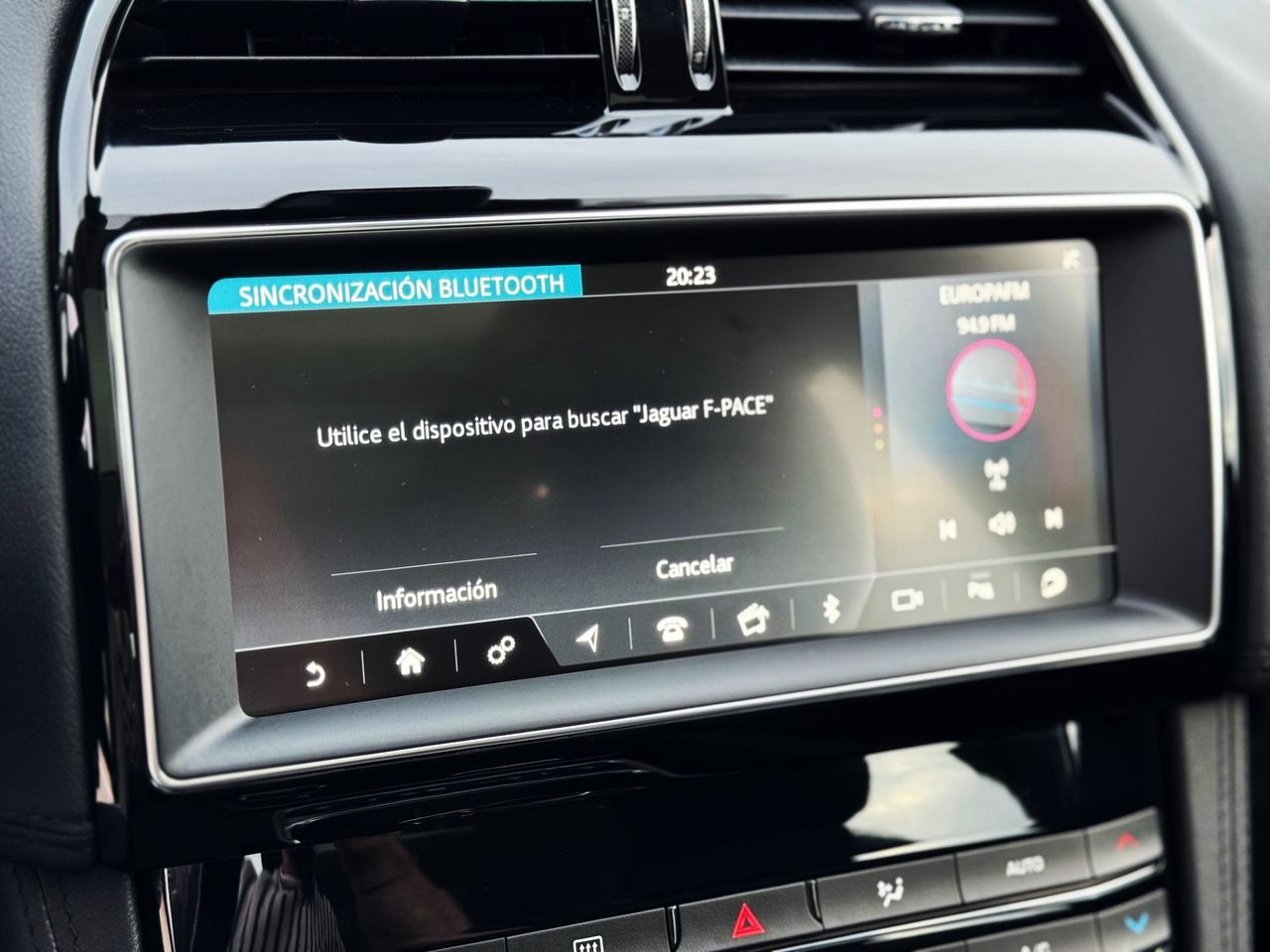 Foto Jaguar F-Pace 25