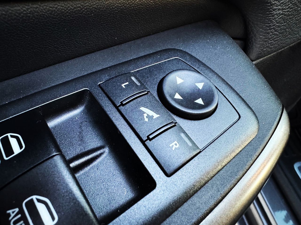 Foto Jeep Cherokee 18