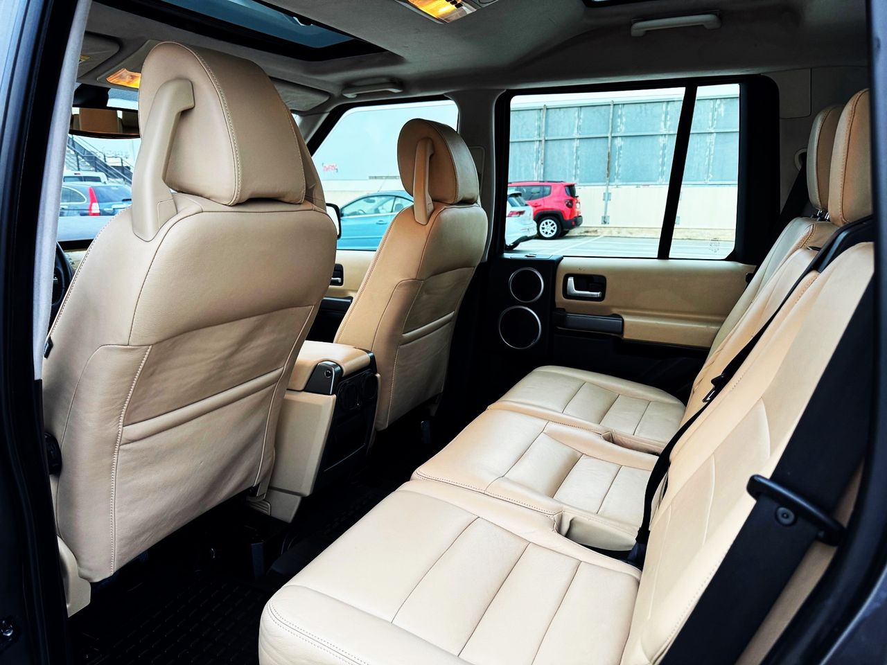 Foto Land-Rover Discovery 8