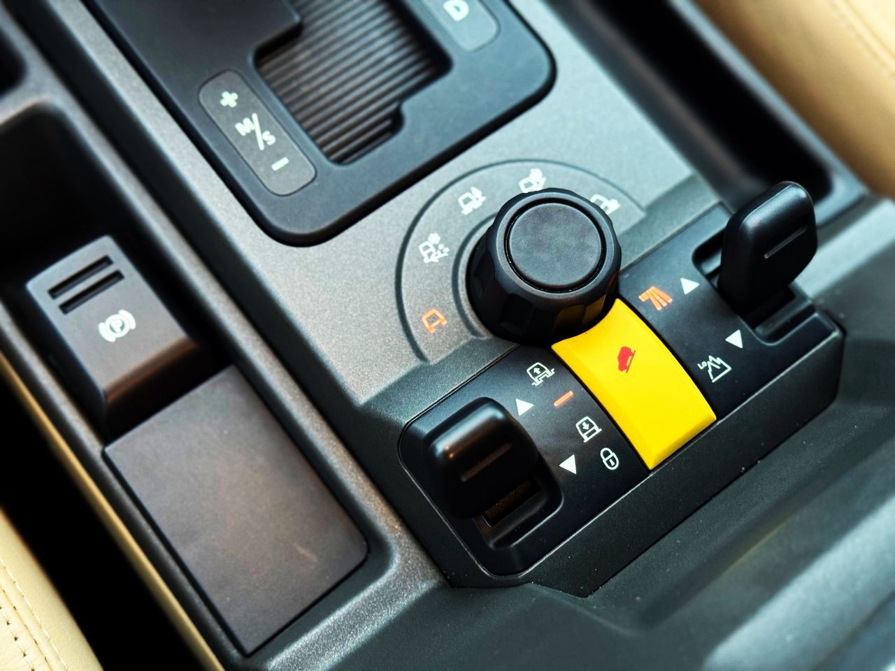Foto Land-Rover Discovery 26