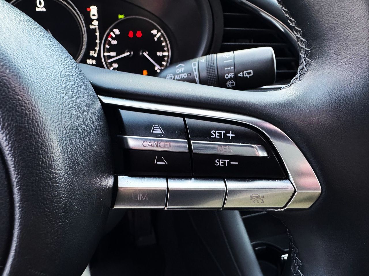 Foto Mazda Mazda3 20