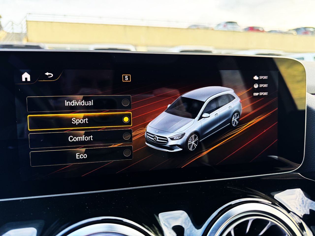 Foto Mercedes-Benz Clase B 25