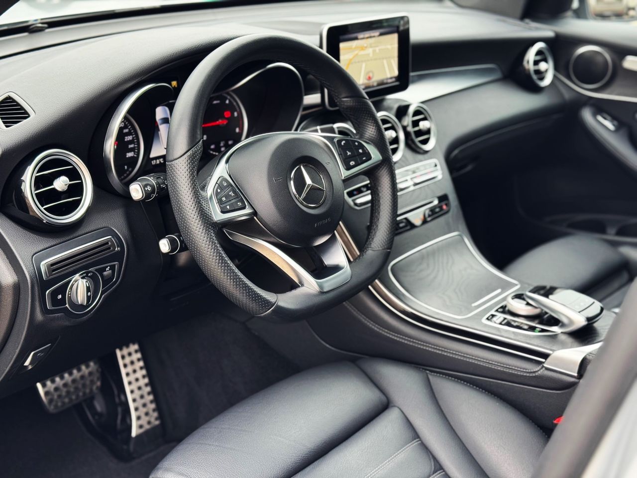 Foto Mercedes-Benz Clase GLC 2