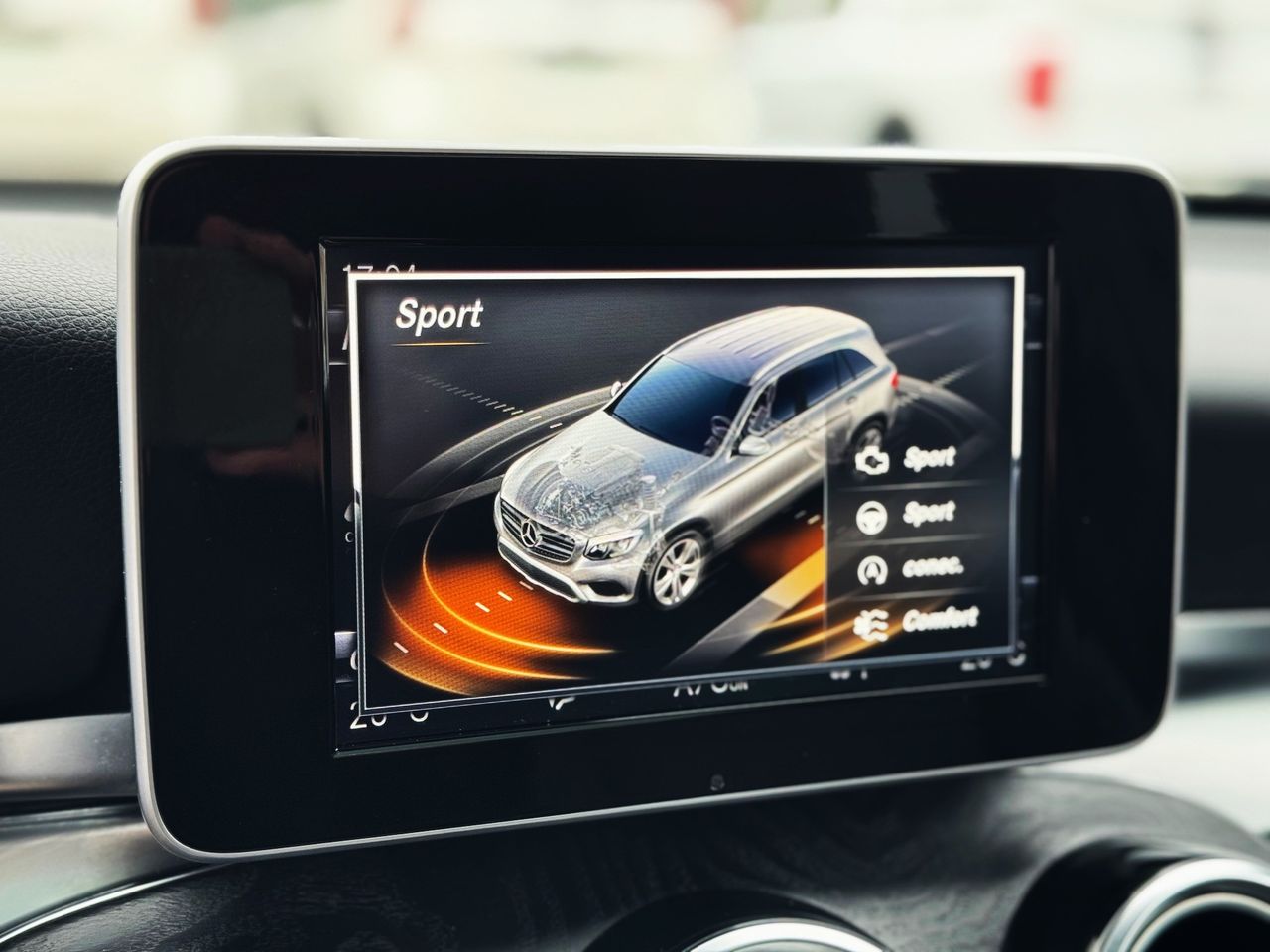 Foto Mercedes-Benz Clase GLC 26