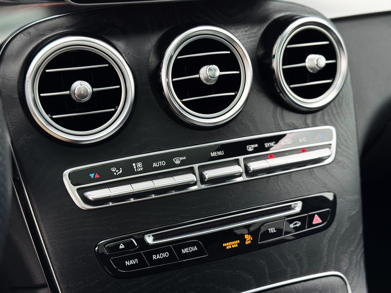 Foto Mercedes-Benz Clase GLC 27