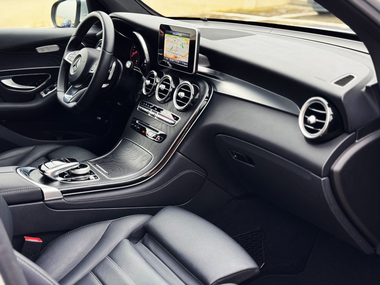 Foto Mercedes-Benz Clase GLC 30