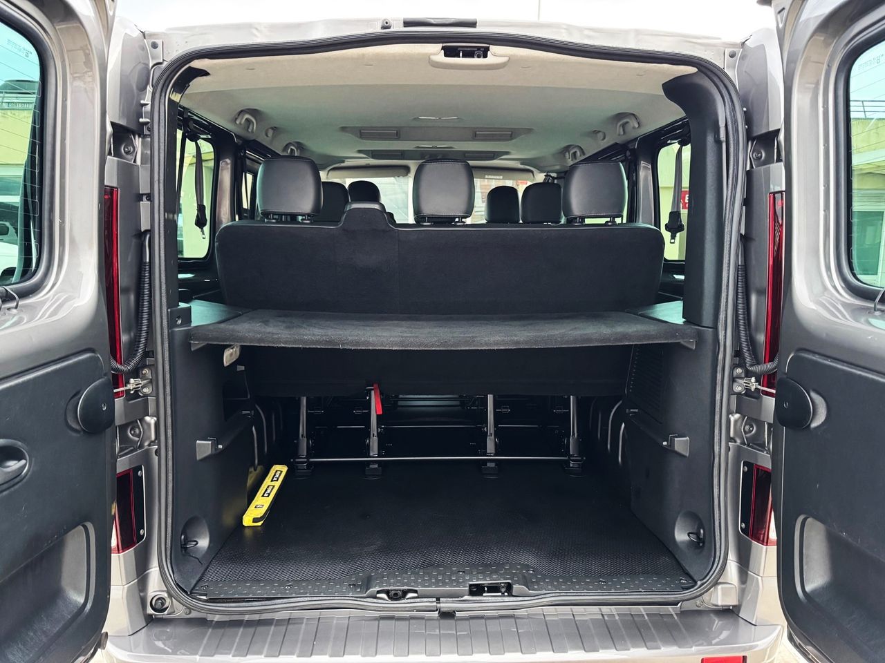 Foto Opel Vivaro 33