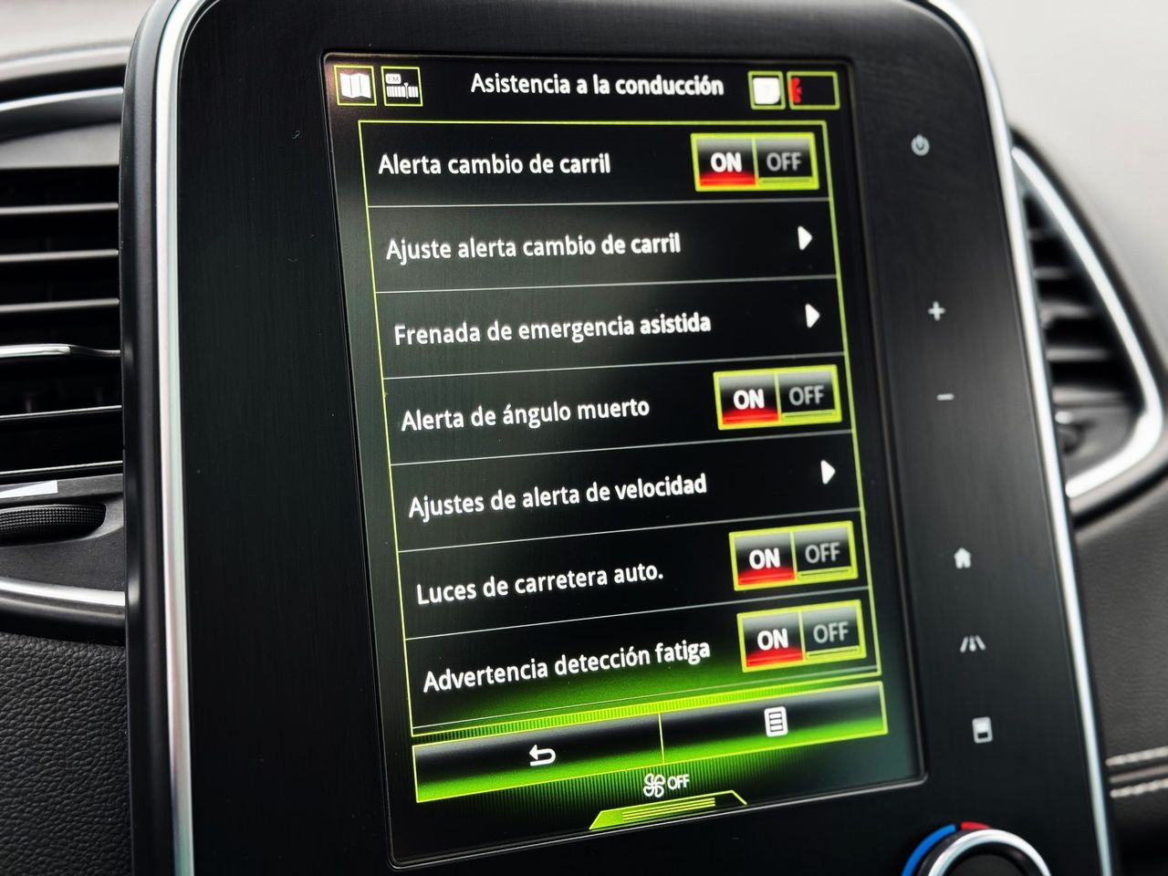 Foto Renault Grand Scénic 25