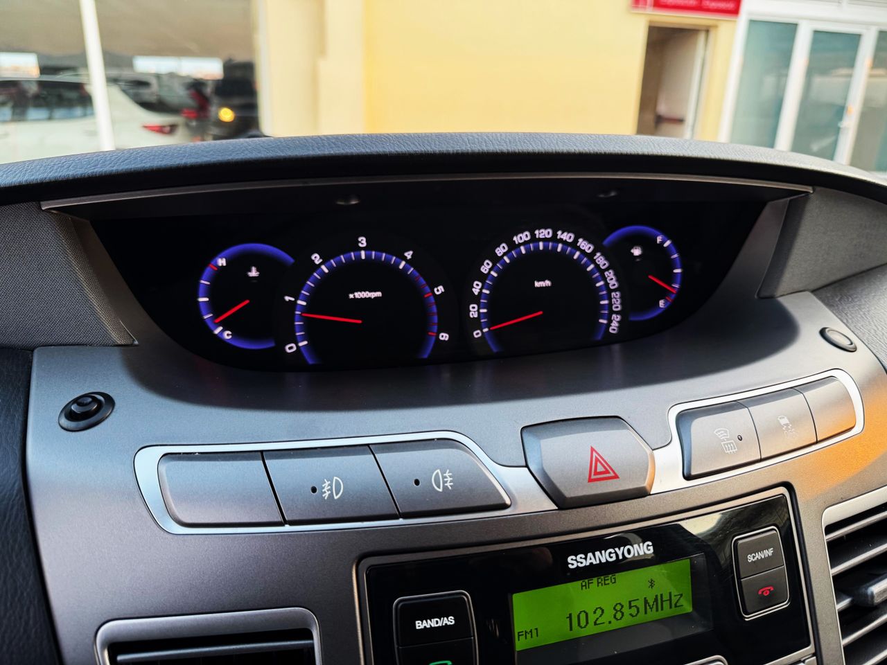 Foto SsangYong Rodius 16