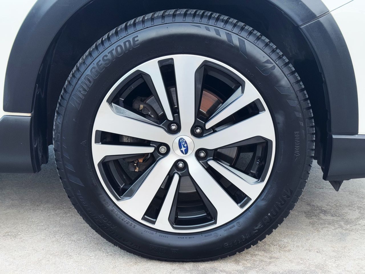 Foto Subaru Outback 13