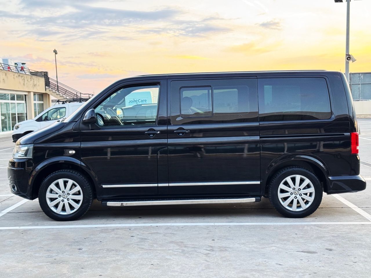 Foto Volkswagen Multivan 9