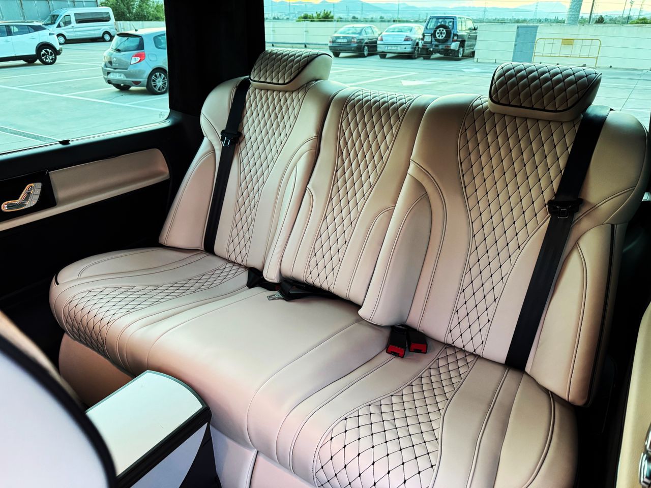 Foto Volkswagen Multivan 12