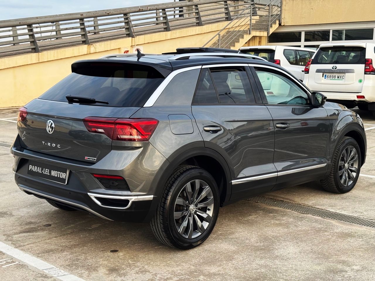 Foto Volkswagen T-Roc 3