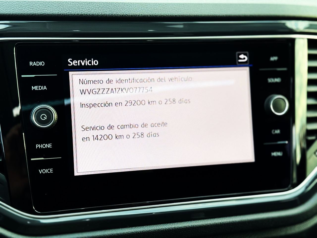 Foto Volkswagen T-Roc 27