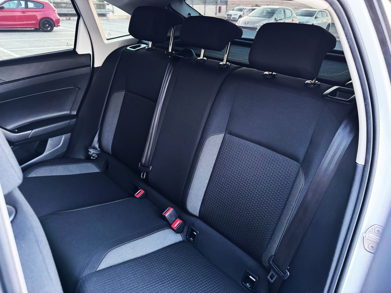 Foto Volkswagen Taigo 10