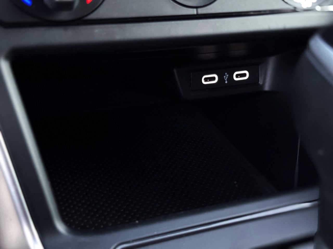 Foto Volkswagen Taigo 25