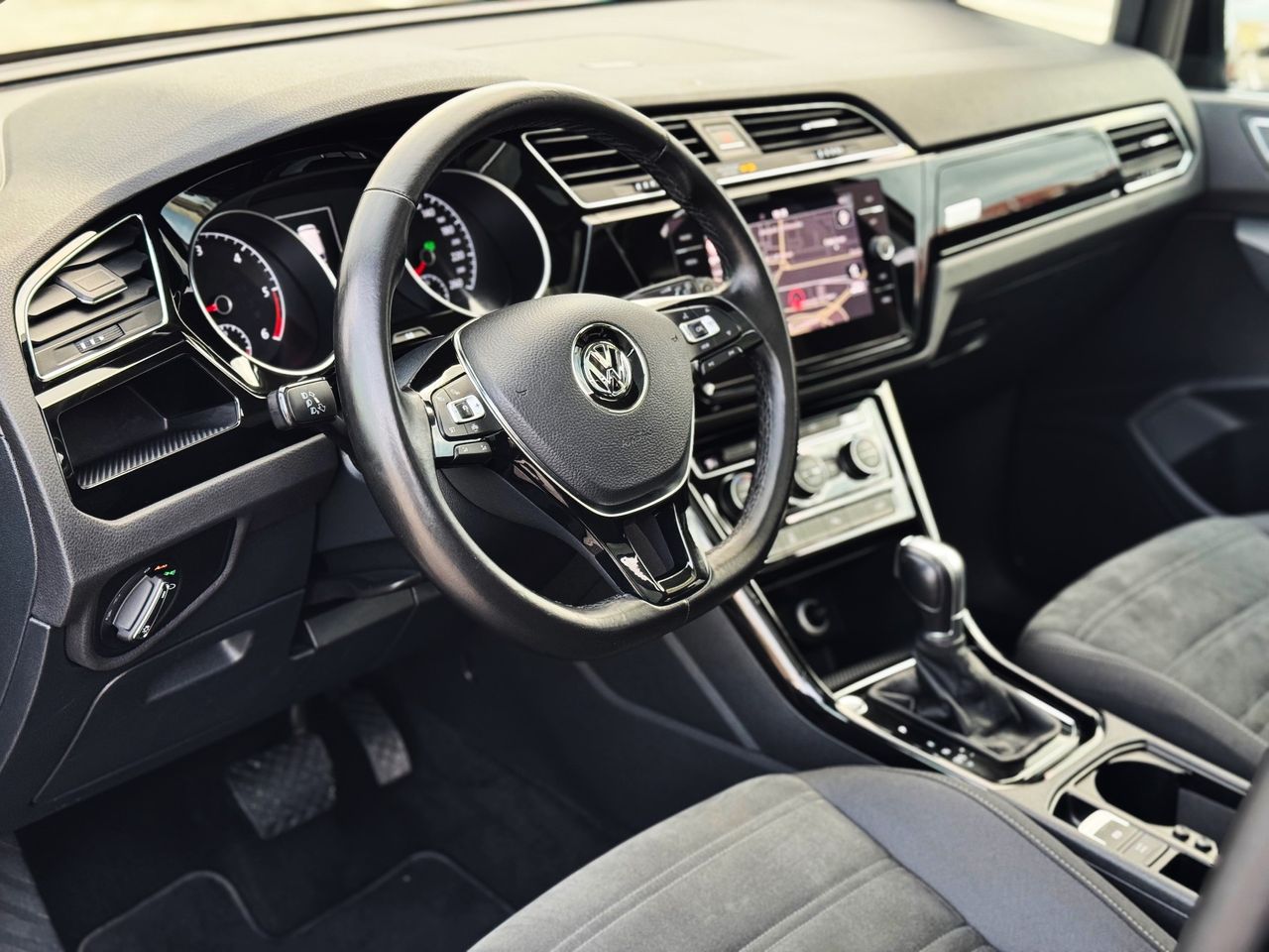 Foto Volkswagen Touran 2