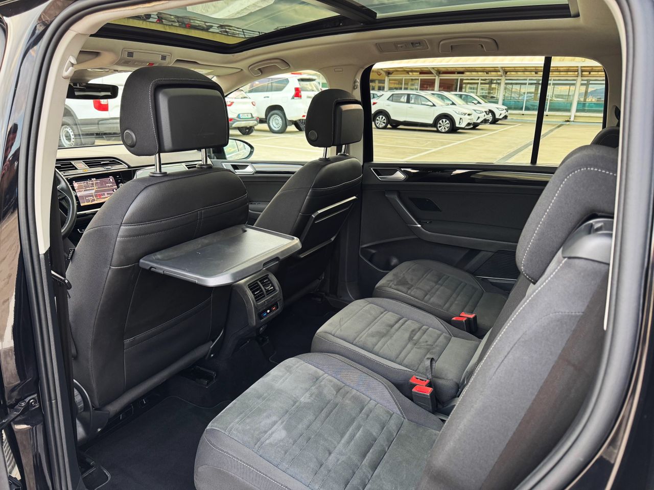 Foto Volkswagen Touran 8