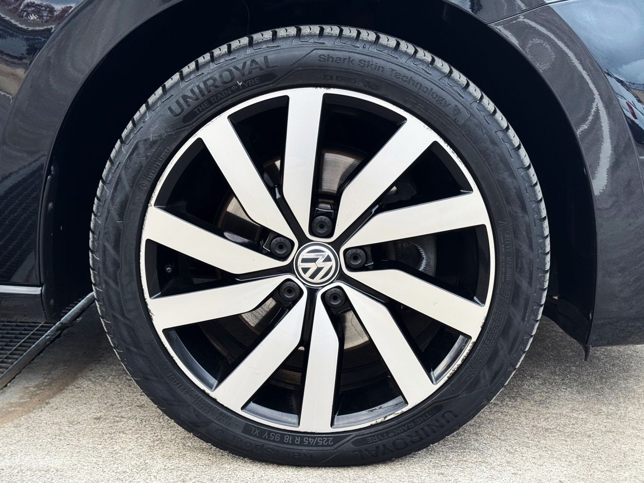 Foto Volkswagen Touran 13