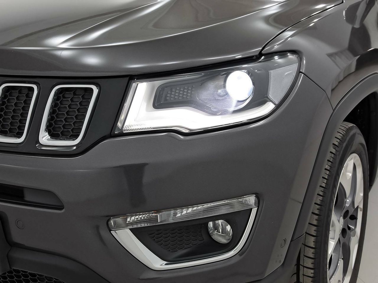 Foto Jeep Compass 18