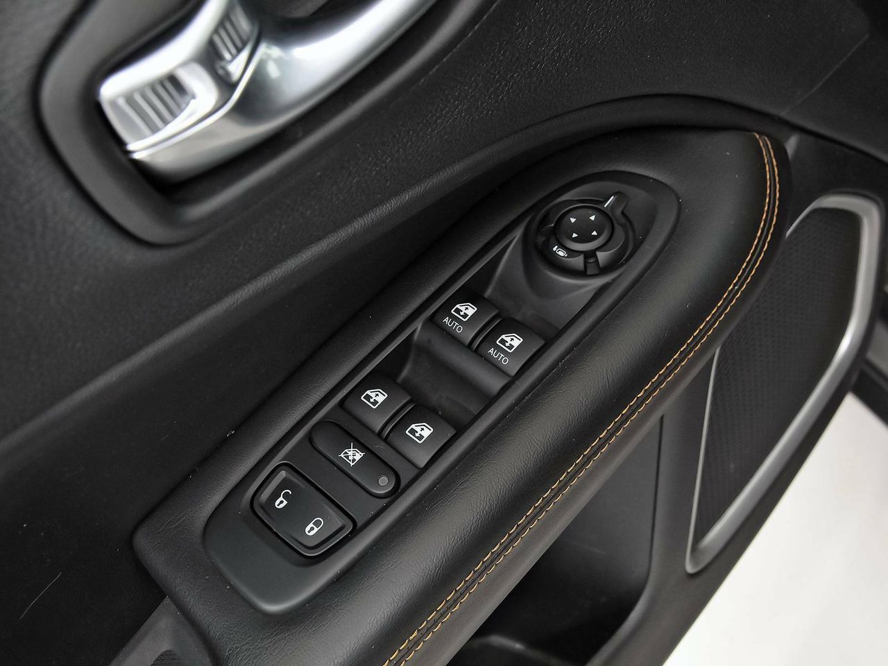 Foto Jeep Compass 21