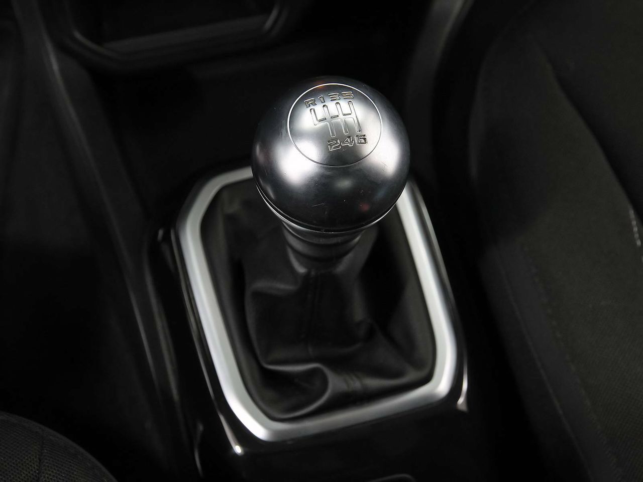 Foto Jeep Renegade 14