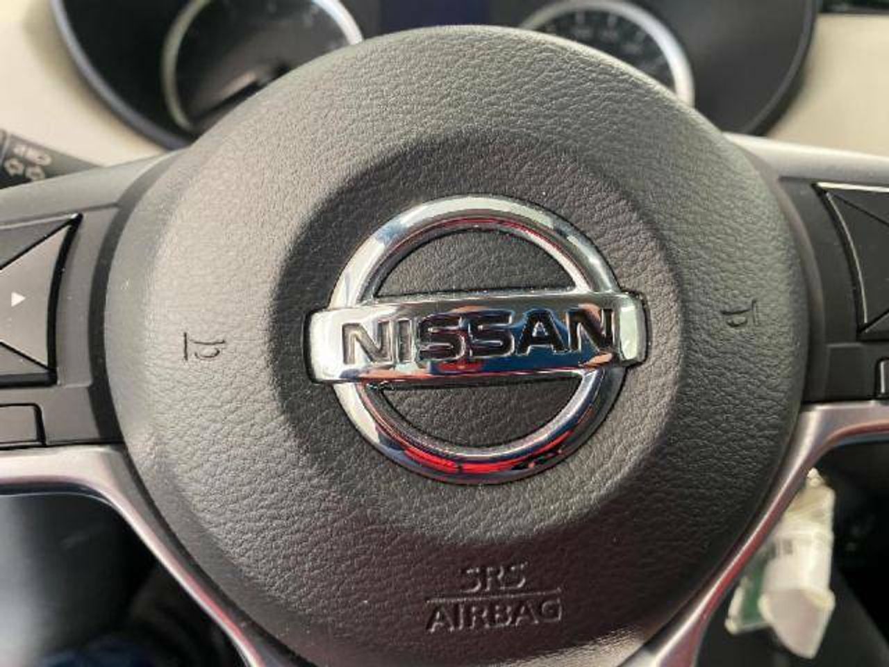 Foto Nissan Micra 9