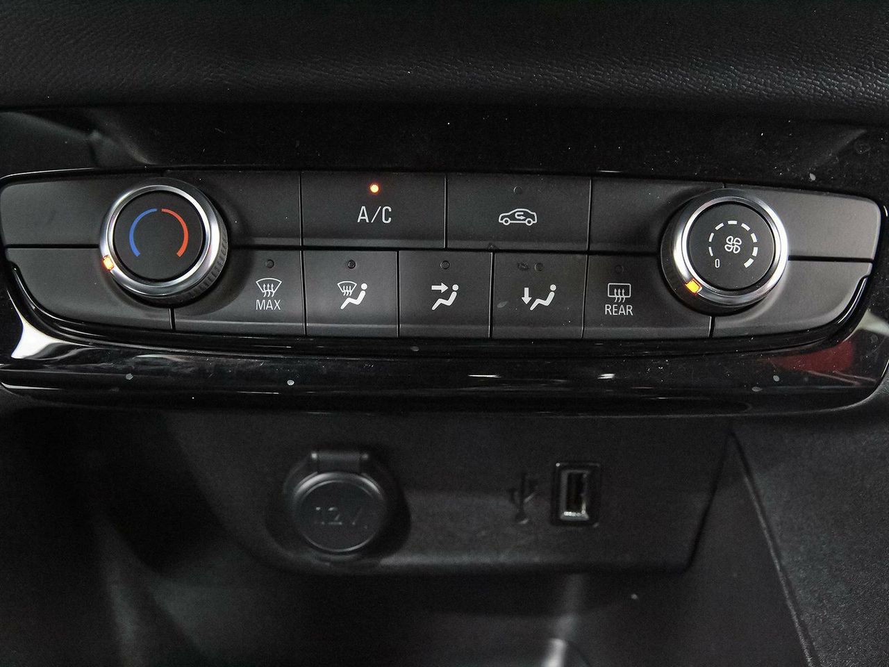 Foto Opel Corsa 31