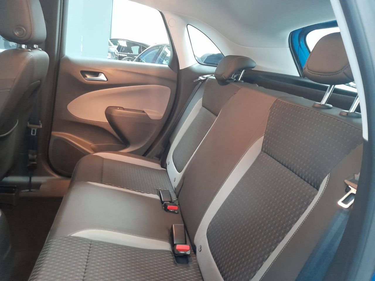 Foto Opel CrossLand 12