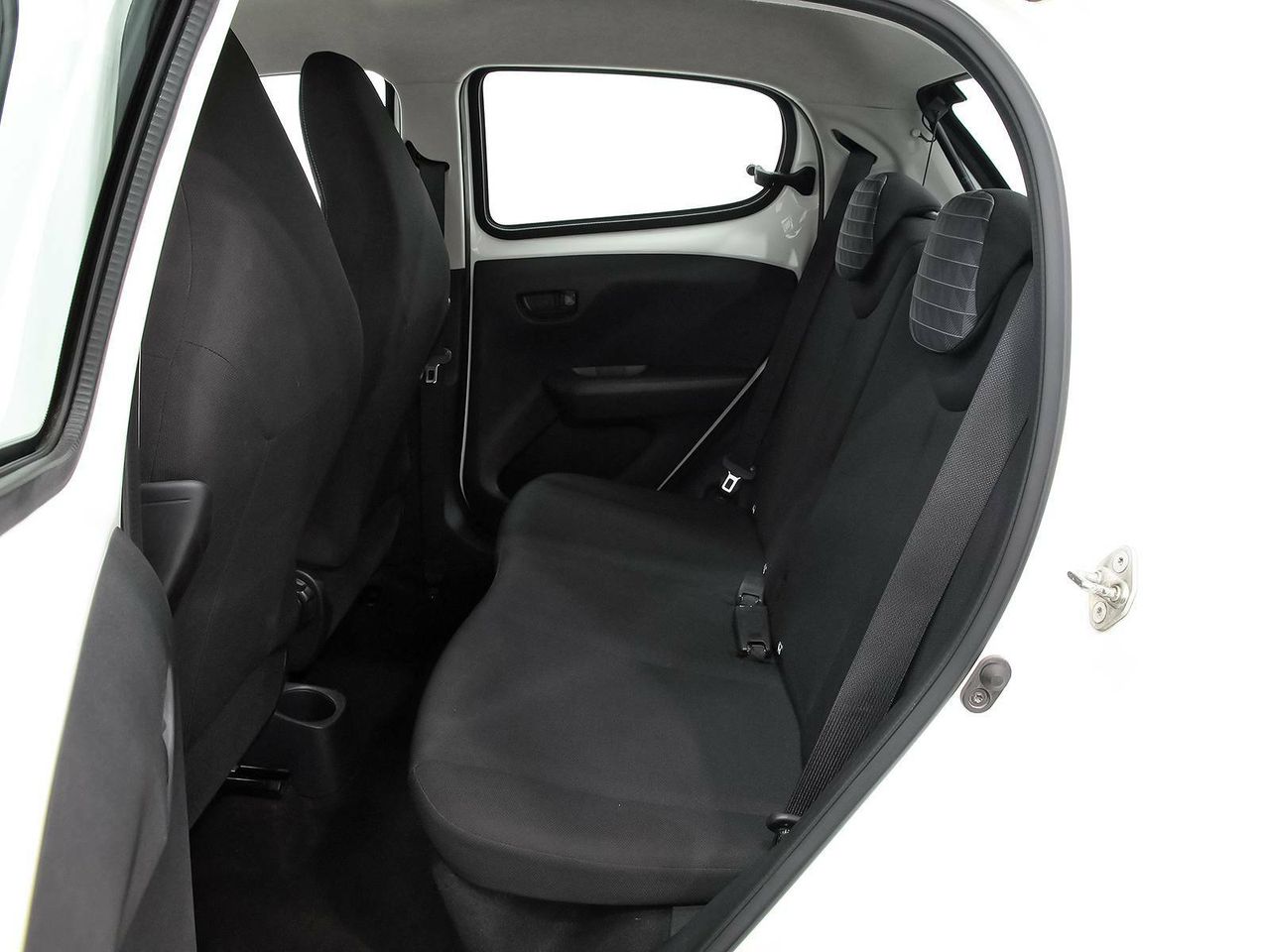 Foto Peugeot 108 12