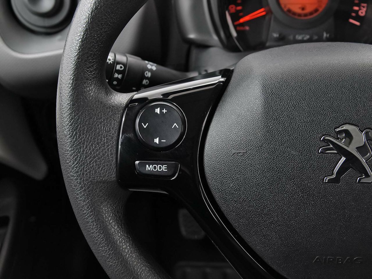 Foto Peugeot 108 26