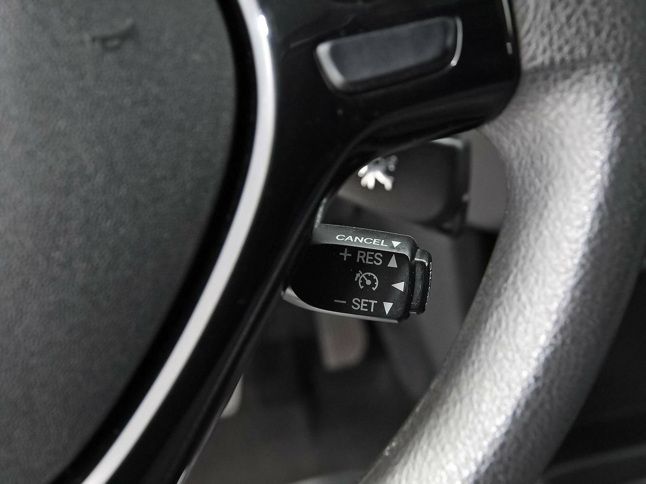 Foto Peugeot 108 28
