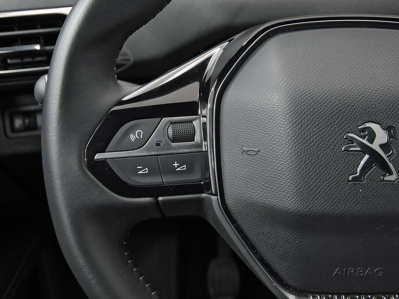Foto Peugeot 5008 28