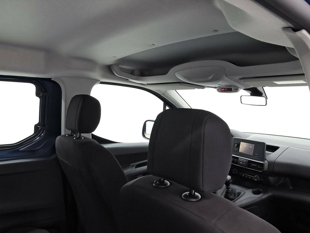 Foto Peugeot Rifter 19