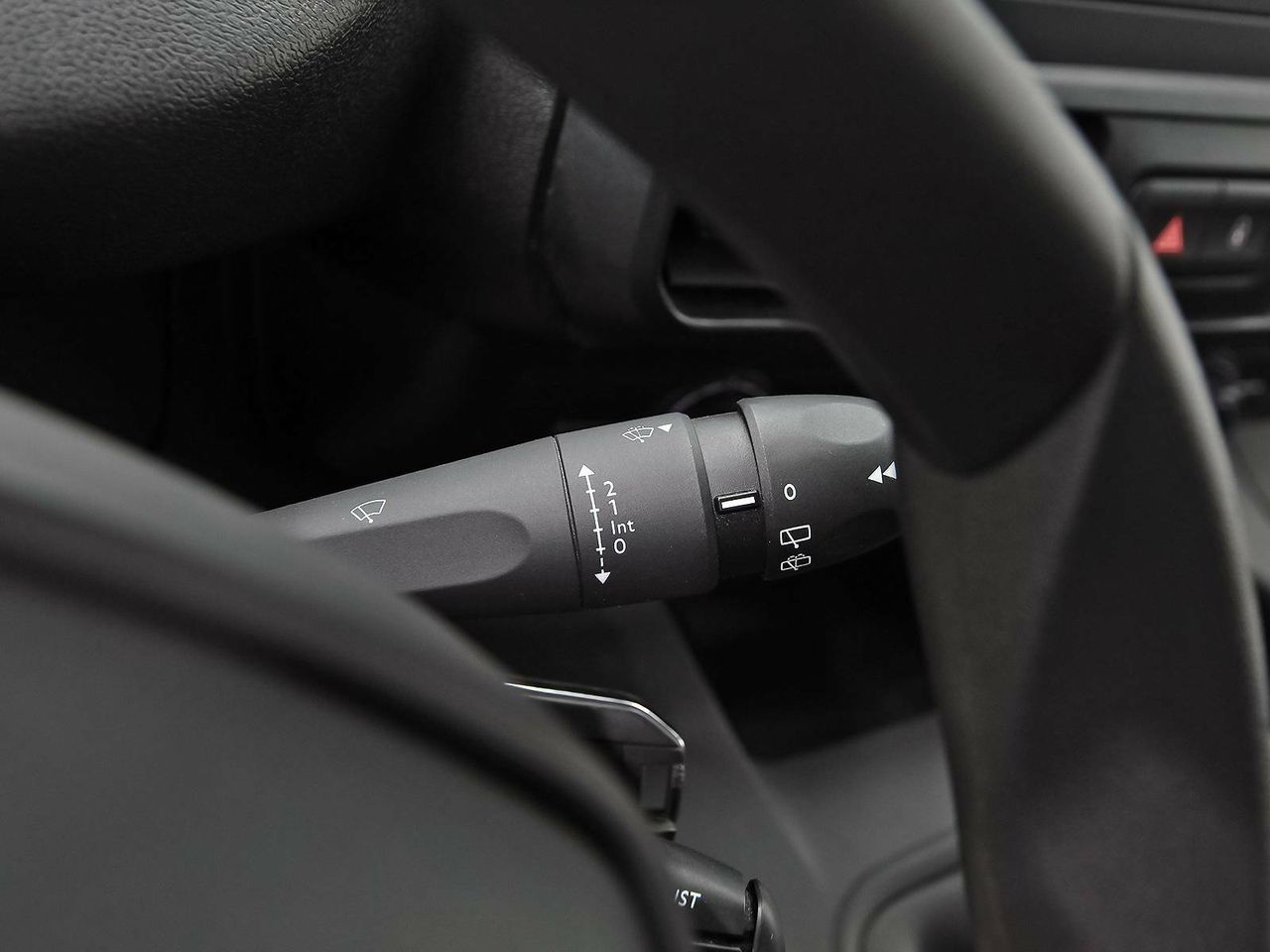 Foto Peugeot Rifter 25