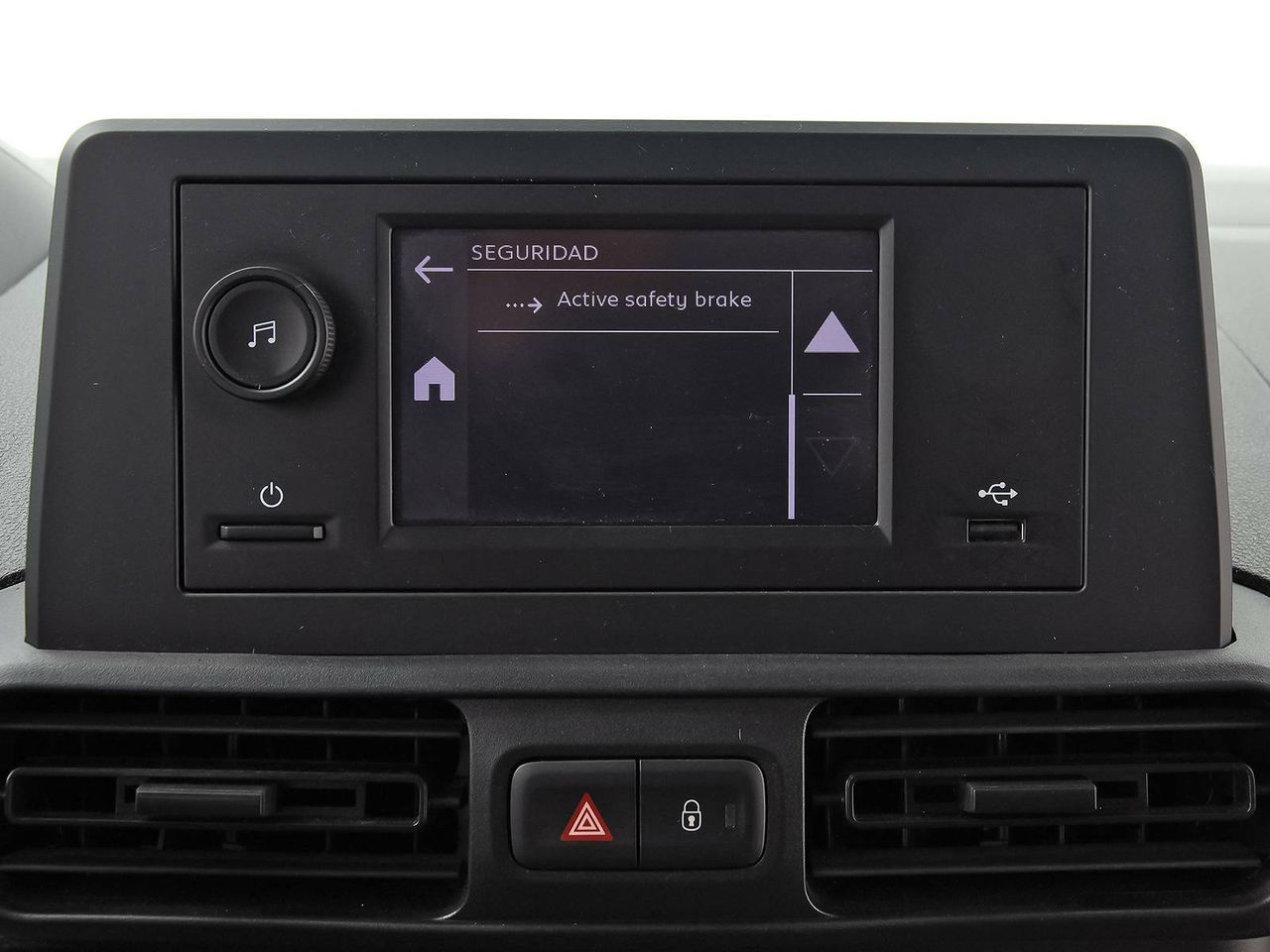 Foto Peugeot Rifter 31