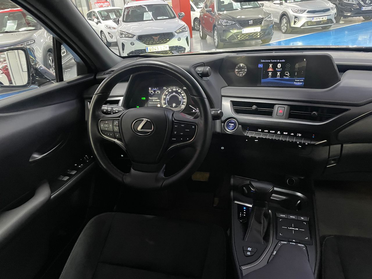 Foto Lexus UX 8