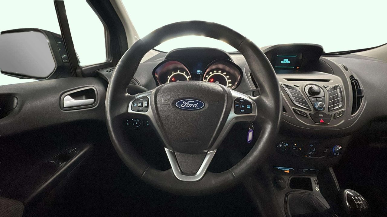 Foto Ford Tourneo Courier 12