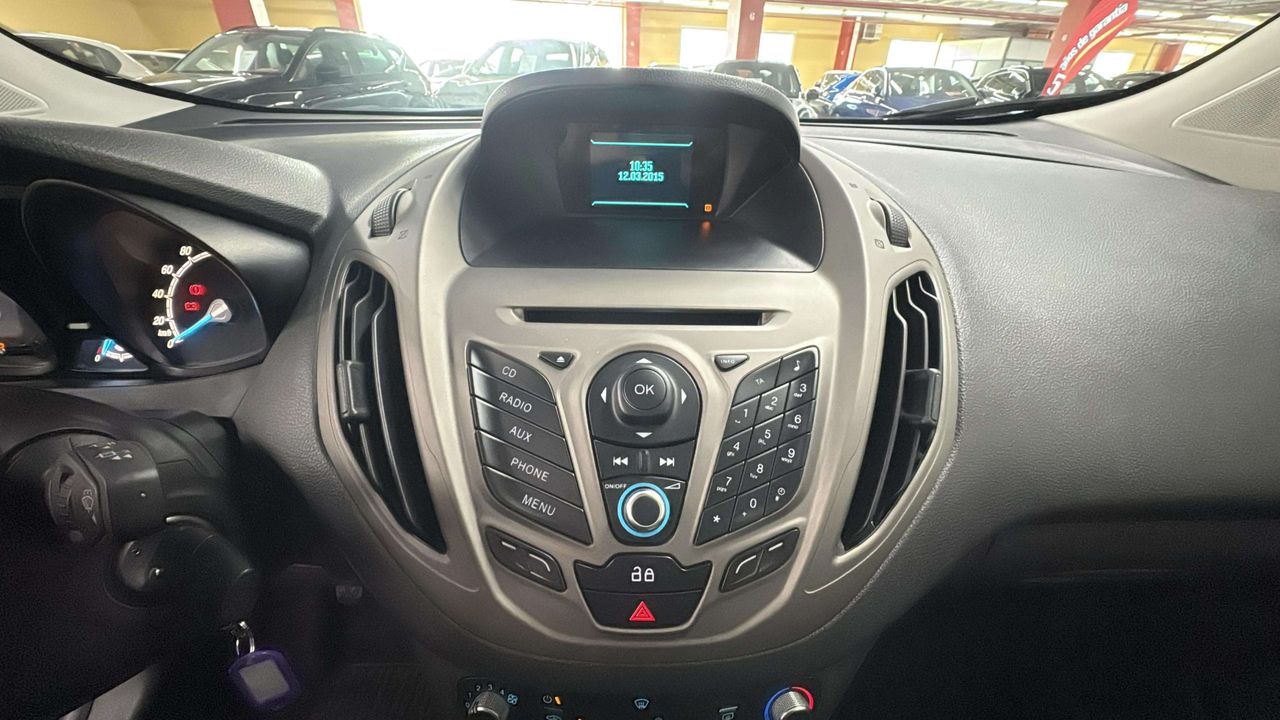 Foto Ford Tourneo Courier 13