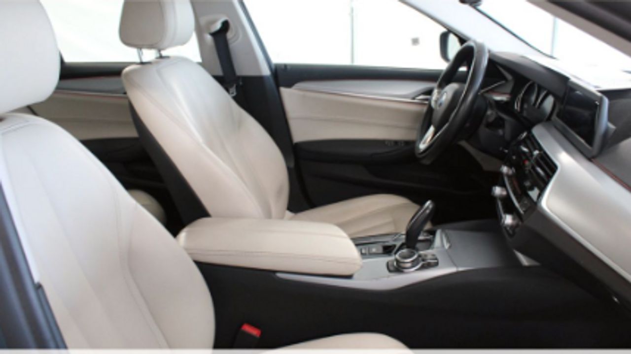 Foto BMW Serie 5 7