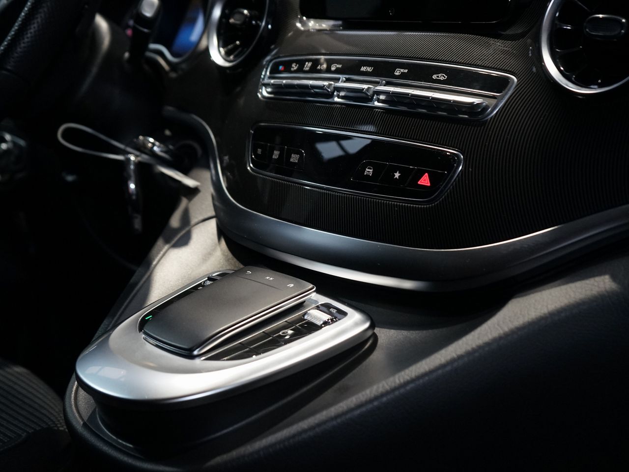 Foto Mercedes-Benz Clase V 45