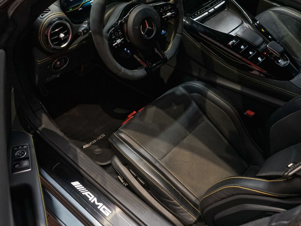 Foto Mercedes-Benz AMG GT 19