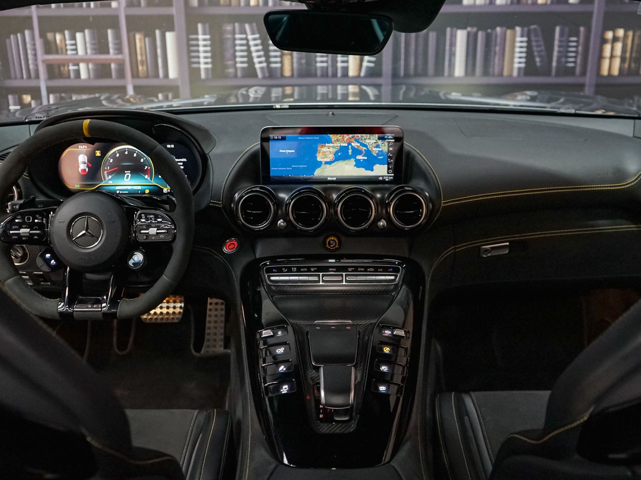 Foto Mercedes-Benz AMG GT 28