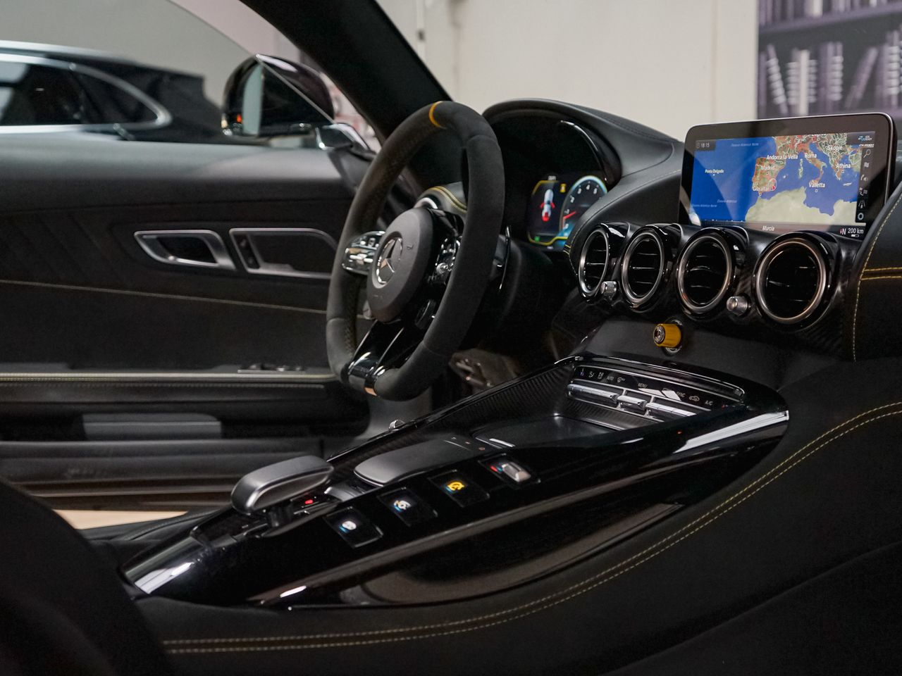 Foto Mercedes-Benz AMG GT 32