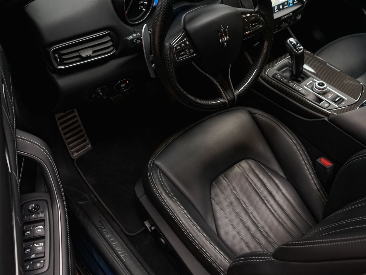 Foto Maserati Levante 24